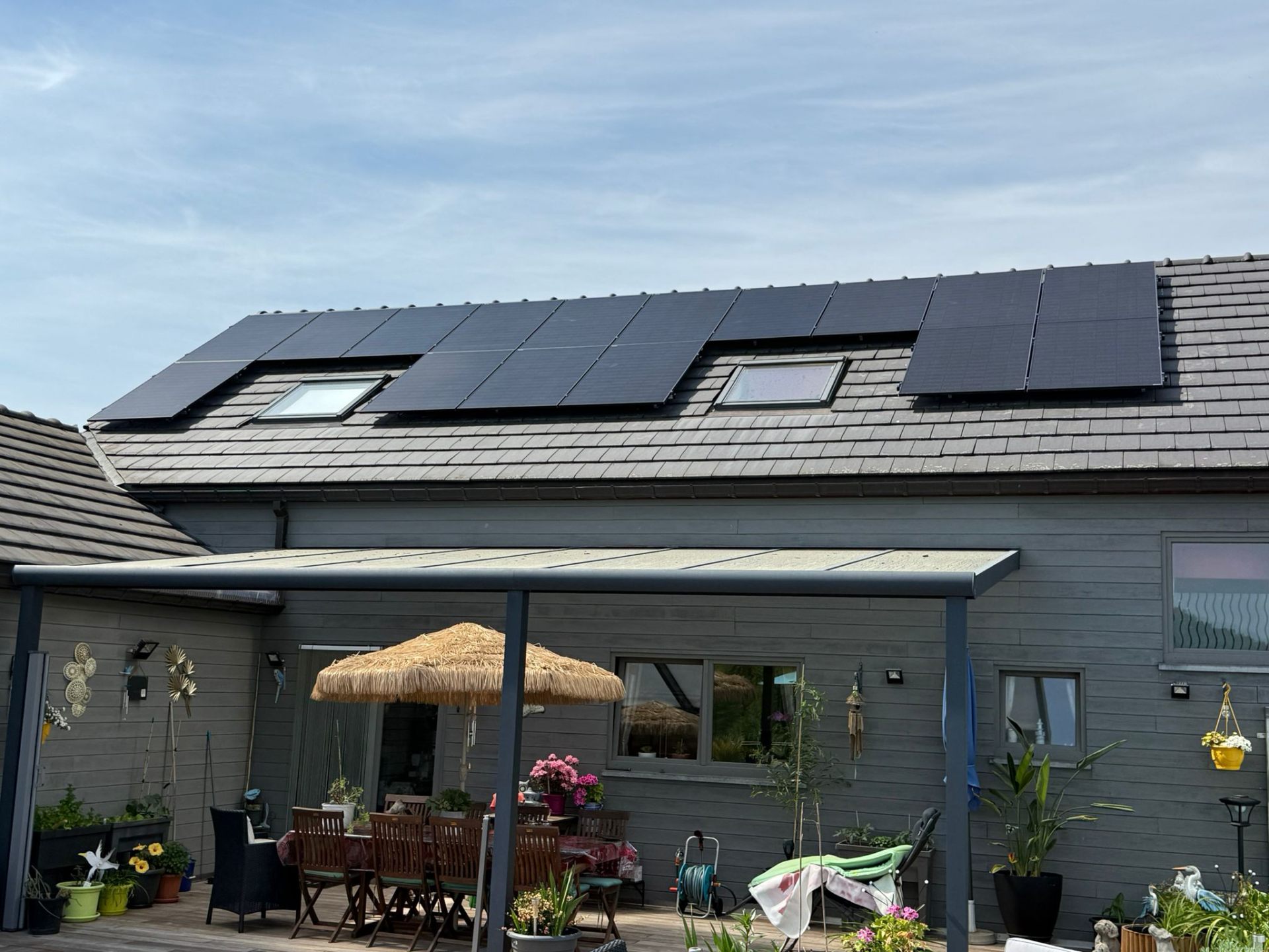 Réalisation panneaux solaires 14 — installation par un artisan certifié en Belgique